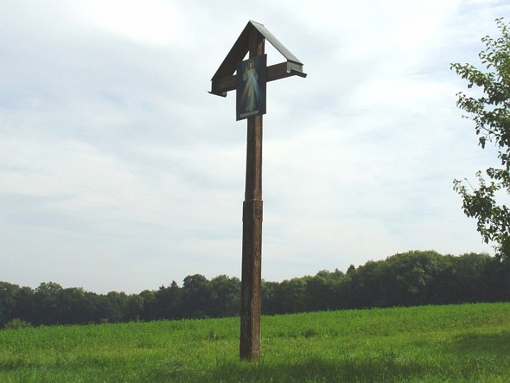 Kreuz_06_Richtung_Stoffelberg.JPG