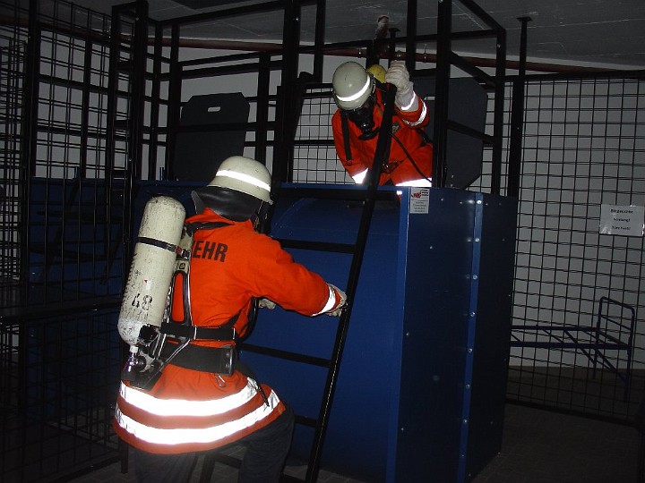 20061113-22_Atemschutzlehrgang_15.jpg