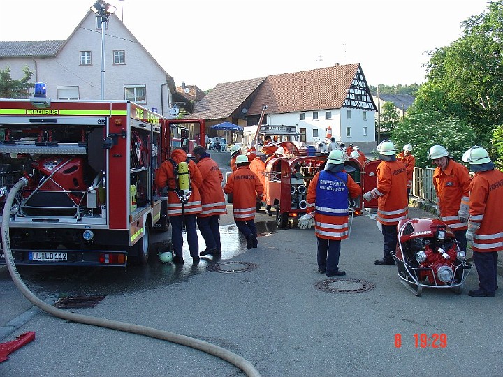 UEBUNG_mit_WEILERSTEUSSLINGEN_2007_05.jpg