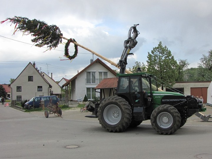 20110430_Maibaum_18.JPG